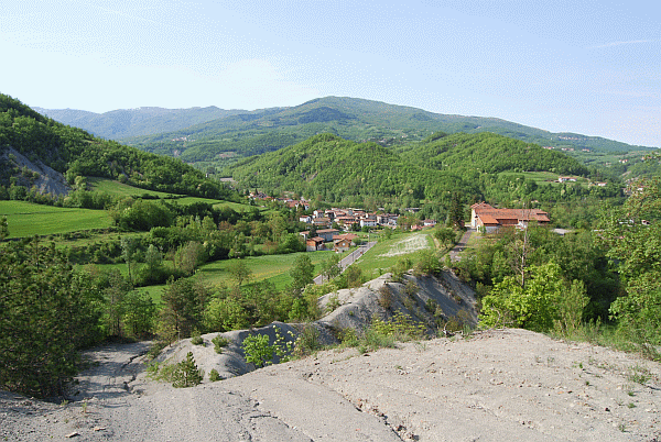 Discesa sui calanchi