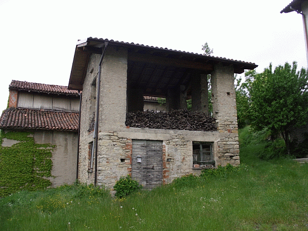 Antica costruzione in pietra