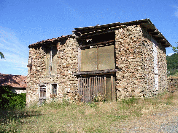 Antica costruzione in pietra