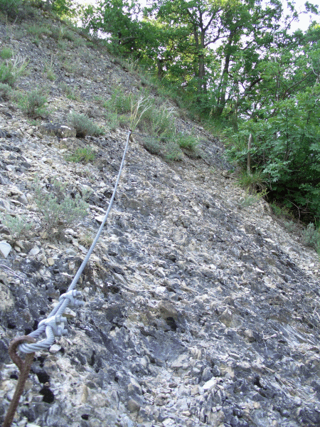 Passaggio attrezzato su roccia