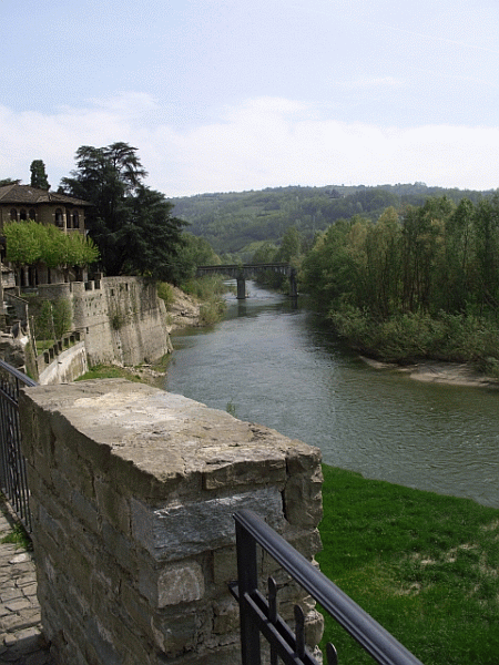 Veduta sul fiume Bormida