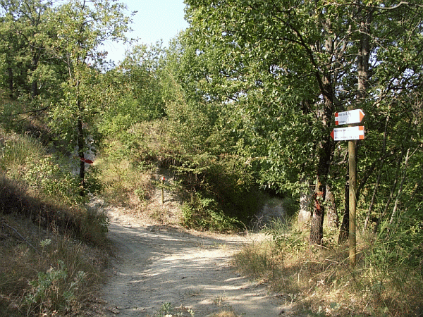 Il bivio per il santuario