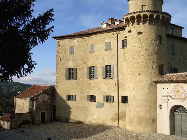 Il castello di Borgo Adorno