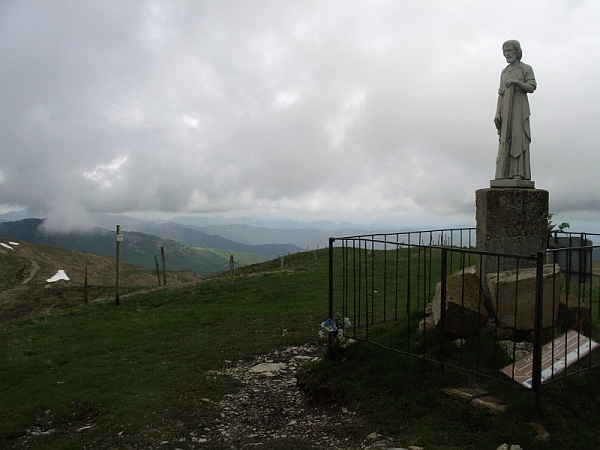 La statua di San Giuseppe sul Monte Chiappo (mt. 1700)