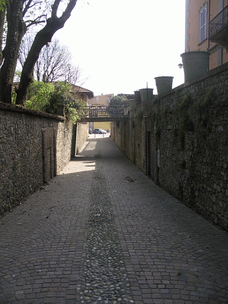 Strada Nuova