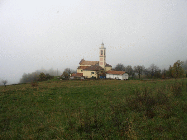 La chiesa di Dova Superiore