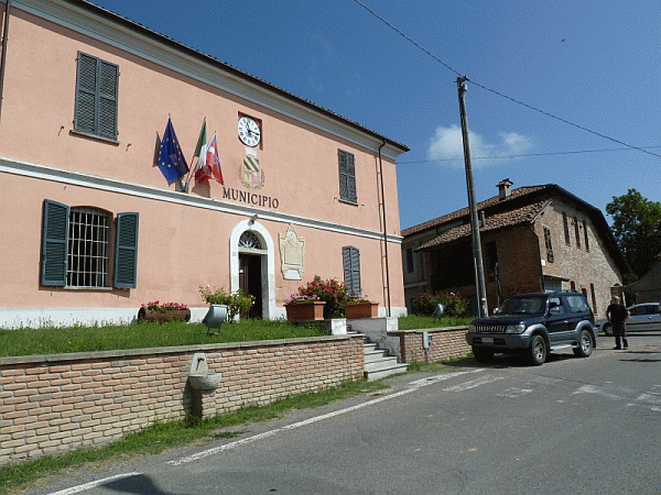 Il municipio di Berzano di Tortona