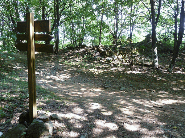 I ruderi della Cascina Fontanassi (790m)