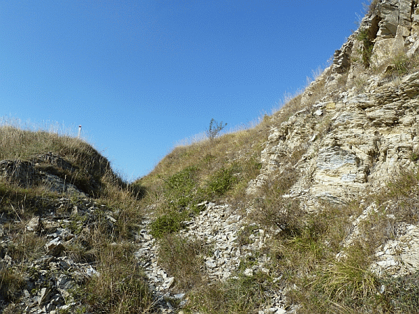 Passaggio tra le rocce