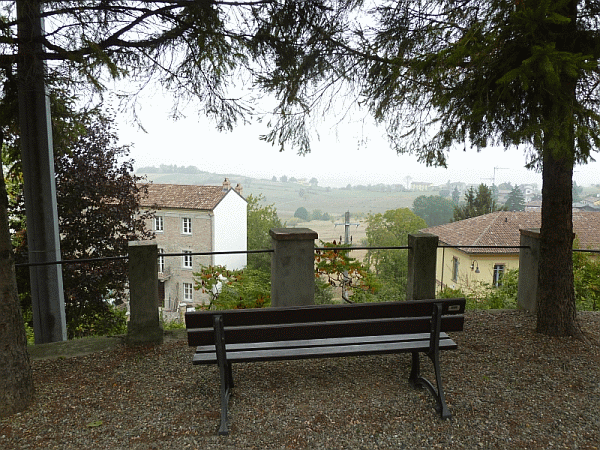 Panorama dalla piazzetta della chiesa