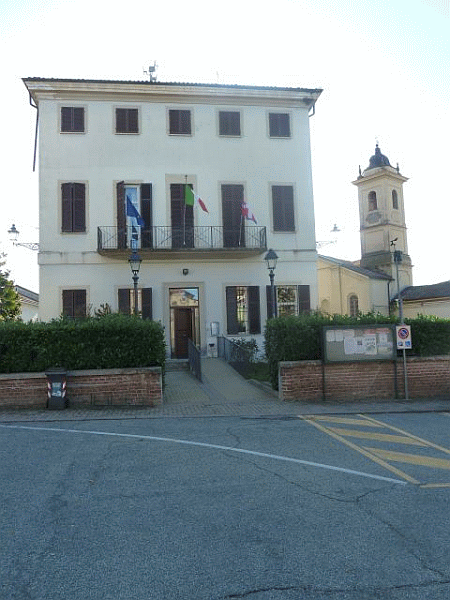 Il Municipio di Mirabello Monferrato