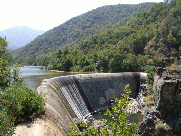 La diga del Lago Superiore