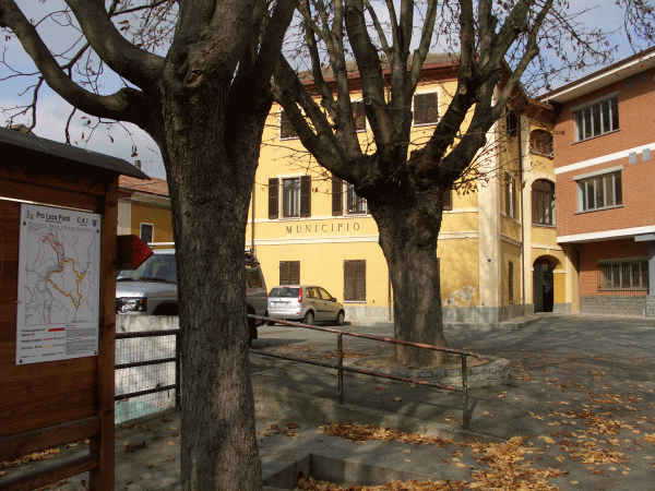 Il Municipio di Ponti